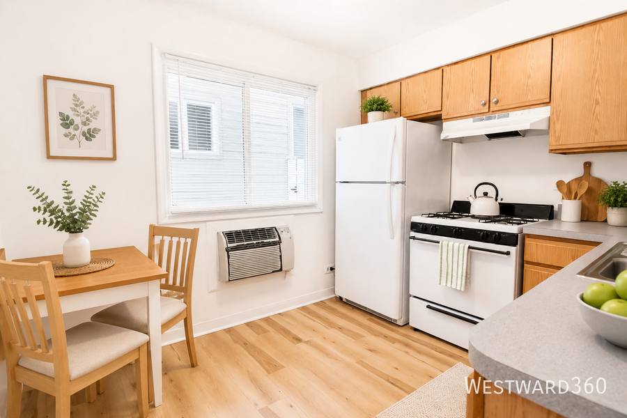 Apartment for rent at 4340 Wilson Ave #2, Downers Grove, IL 60515
