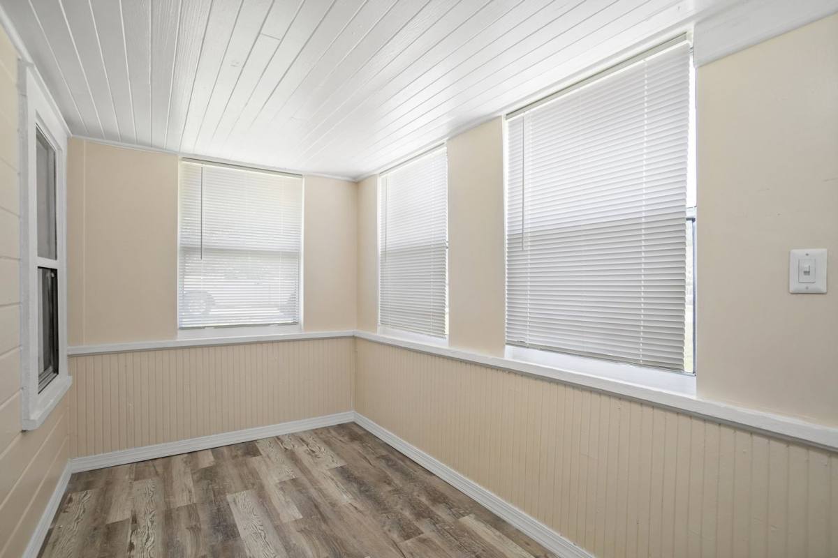 House for rent at 4489 58th Ave N, Saint Petersburg, FL 33714