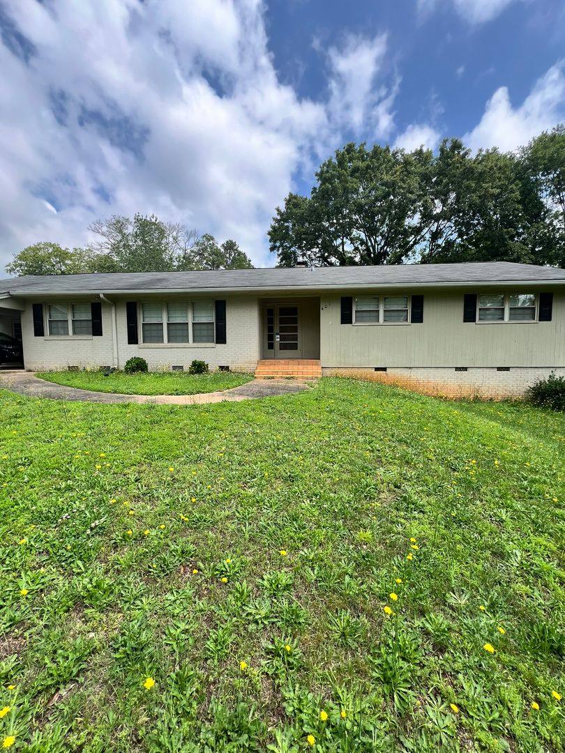 House for rent at 401 Shannon Way, Anderson, SC 29621