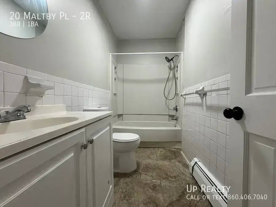 Apartment for rent at 20 Maltby Place #2R, New Haven, CT 06513