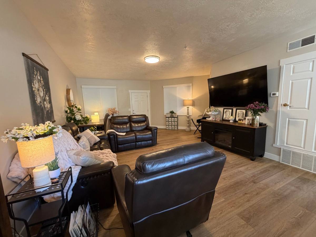 Condo for rent at 502 S 1040 E #BLDG A 223, American Fork, UT 84003