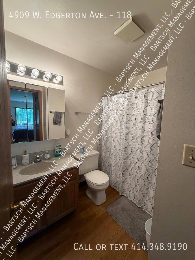 Apartment for rent at 4909 W Edgerton Ave #118, Milwaukee, WI 53220