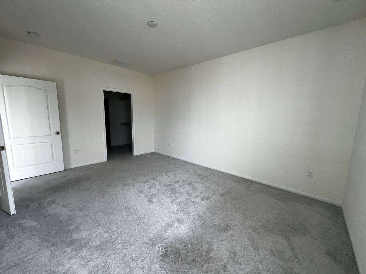 Condo for rent at 1007 Robinson Rd #A, Suffolk, VA 23434