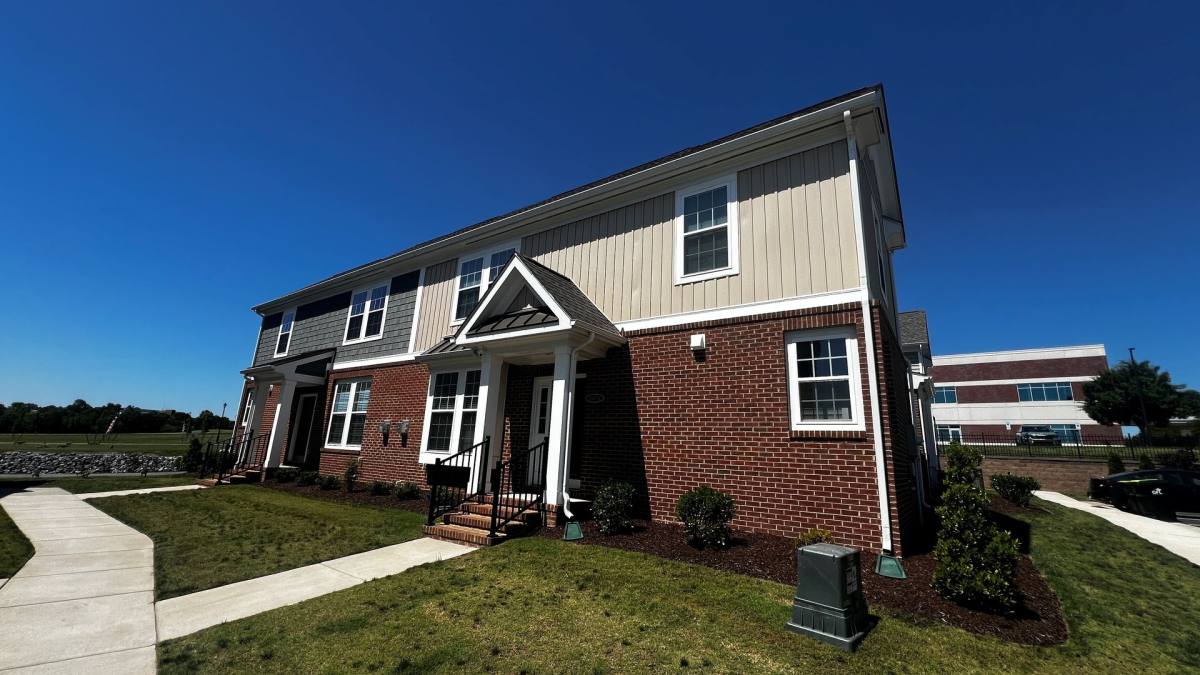 Condo for rent at 1007 Robinson Rd #A, Suffolk, VA 23434
