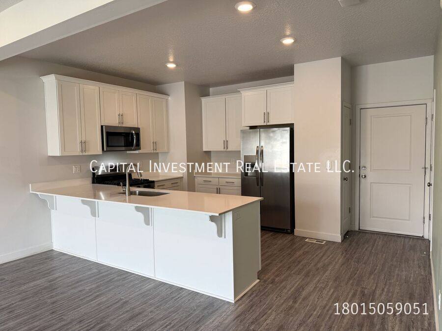 Townhouse for rent at 3738 W Soft Whisper Way, Herriman, UT 84096