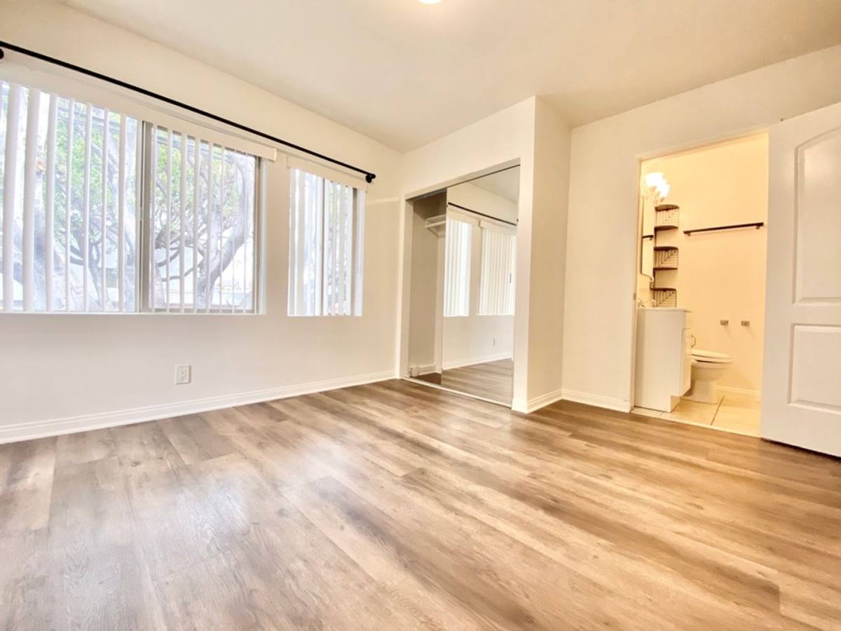 Apartment for rent at 2116-2118 E Cesar Chavez Ave, Los Angeles, CA 90033