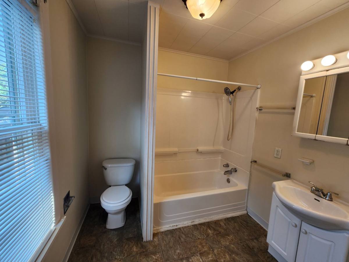 House for rent at 3148 N 21st St, Terre Haute, IN 47804