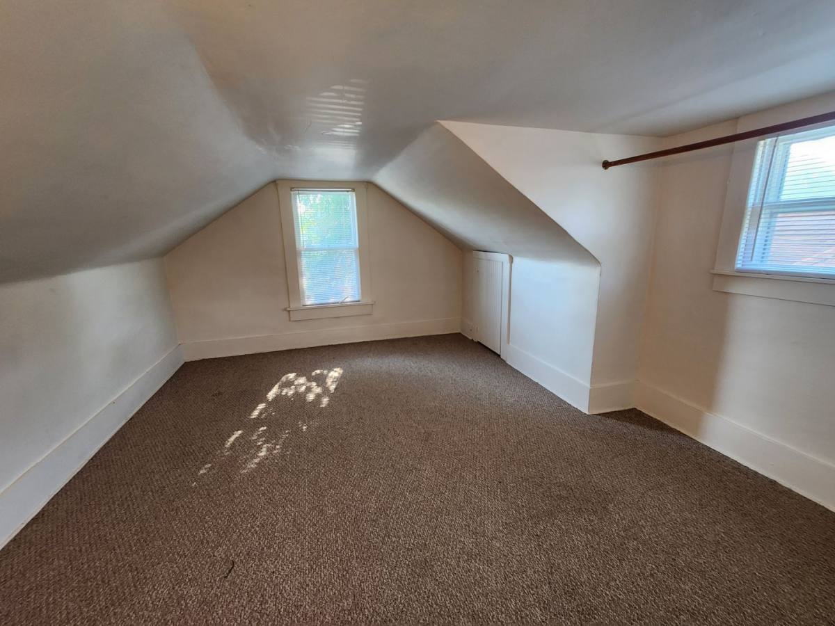 House for rent at 3148 N 21st St, Terre Haute, IN 47804