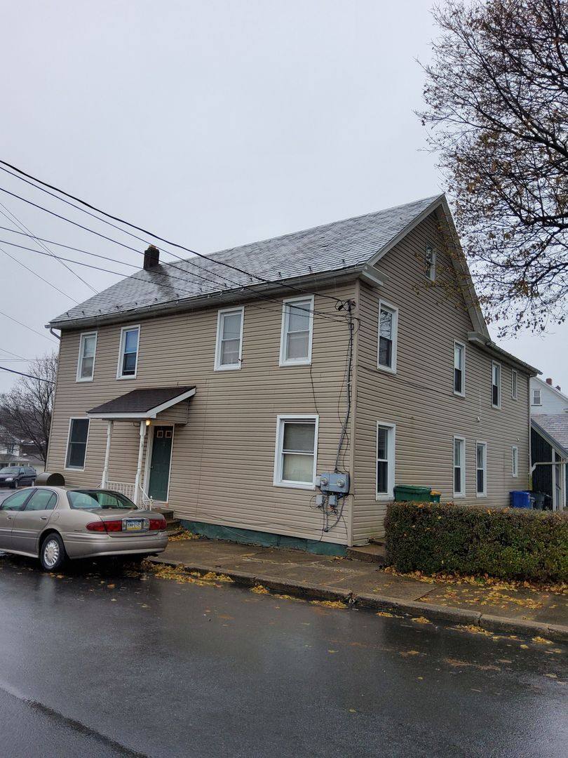 Apartment for rent at 117-119 S Westbrook Ave, Pen Argyl, PA 18072