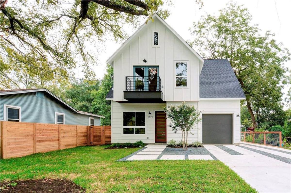 House for rent at 1107 Estes Ave #1, Austin, TX 78721