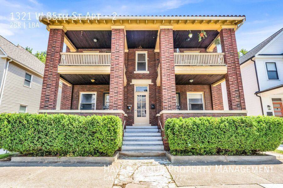 Apartment for rent at 1321 W 85th St #2, Cleveland, OH 44102