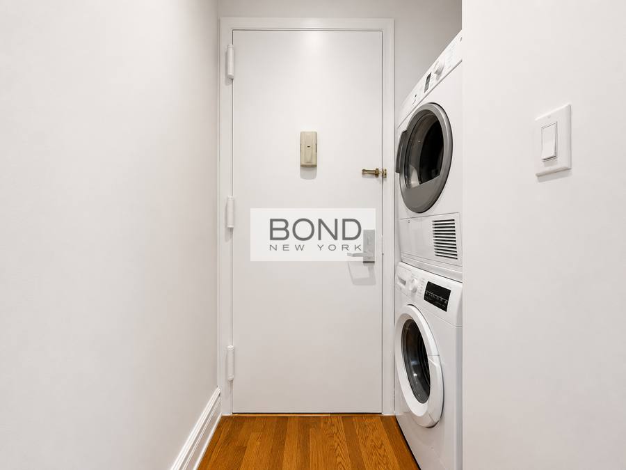 Apartment for rent at 416 E 13th St, New York, NY 10009
