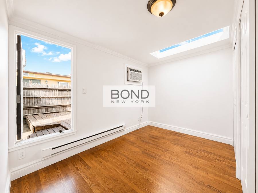 Apartment for rent at 416 E 13th St, New York, NY 10009