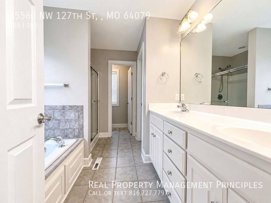 House for rent at 15560 NW 127th St, Platte City, MO 64079