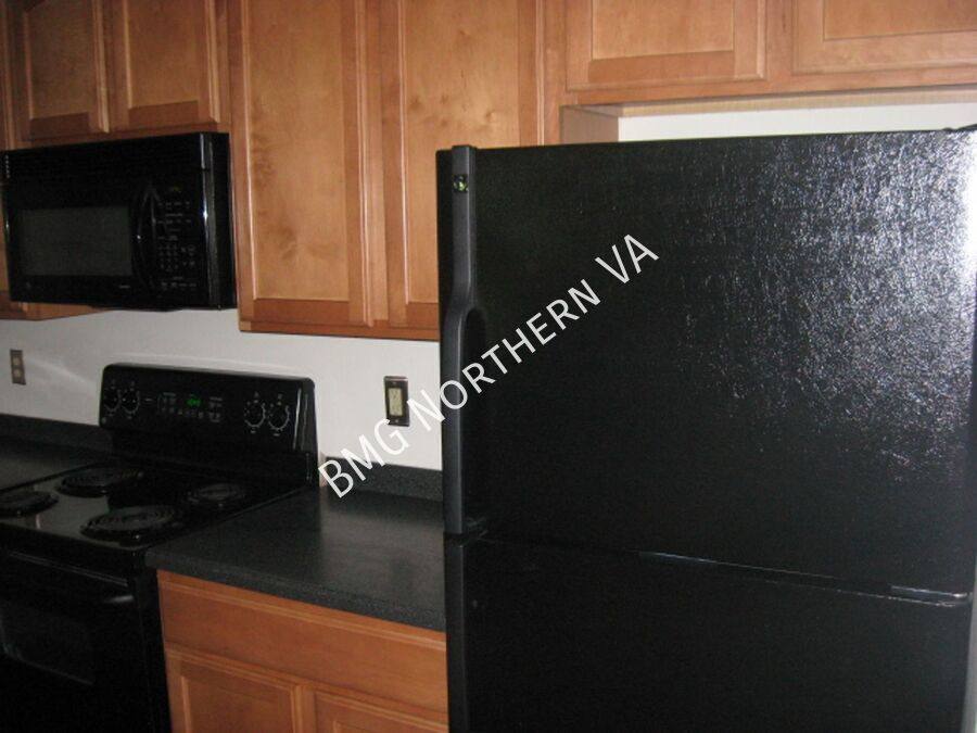 Condo for rent at 12155 Penderview Terrace #832, Fairfax, VA 22033