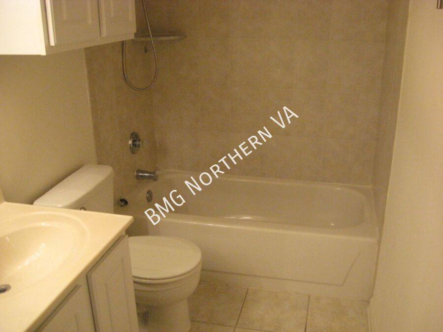 Condo for rent at 12155 Penderview Terrace #832, Fairfax, VA 22033