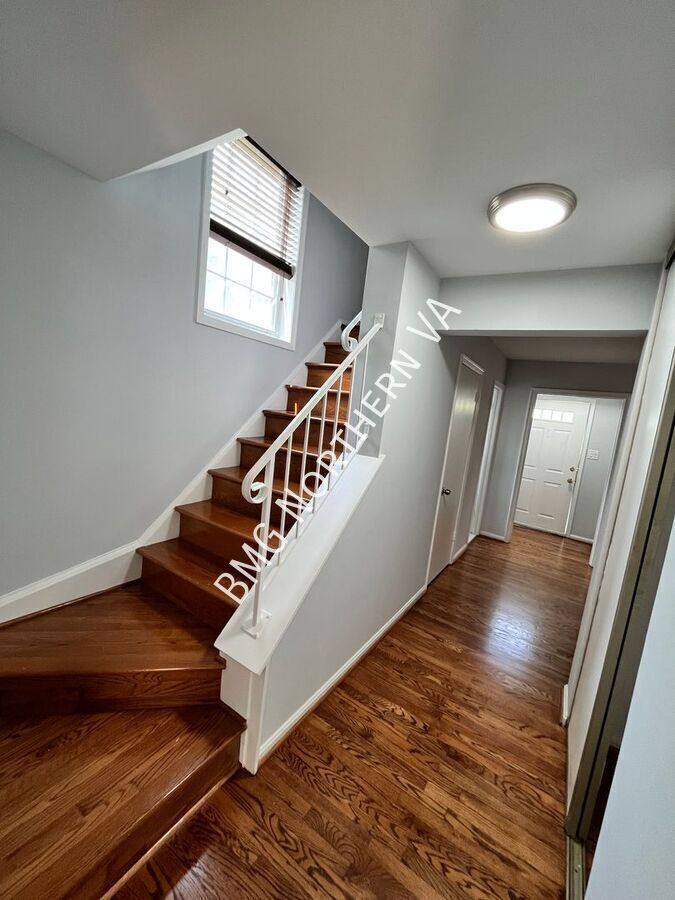 Townhouse for rent at 5344 Anchor Court, Fairfax, VA 22032