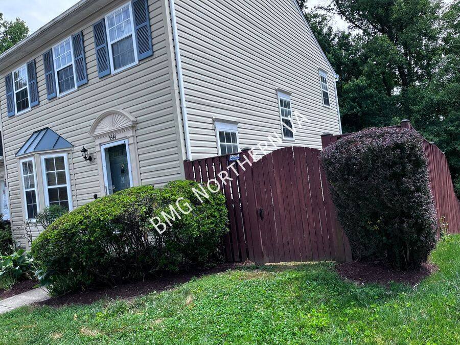 Townhouse for rent at 5344 Anchor Court, Fairfax, VA 22032