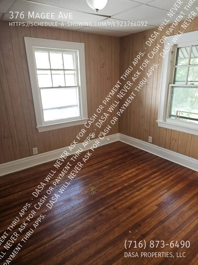 House for rent at 376 Magee Ave, Rochester, NY 14613