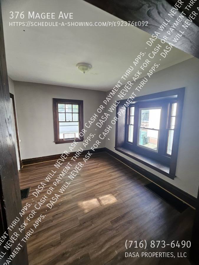 House for rent at 376 Magee Ave, Rochester, NY 14613