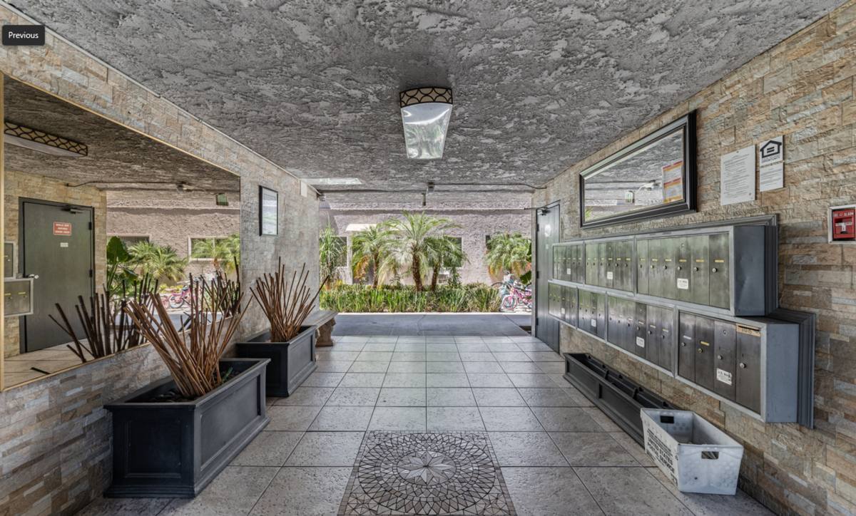 Apartment for rent at 8155 Reseda Blvd, Reseda, CA 91335