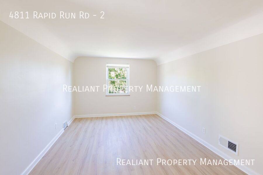 Apartment for rent at 4811 Rapid Run Rd #2, Cincinnati, OH 45238