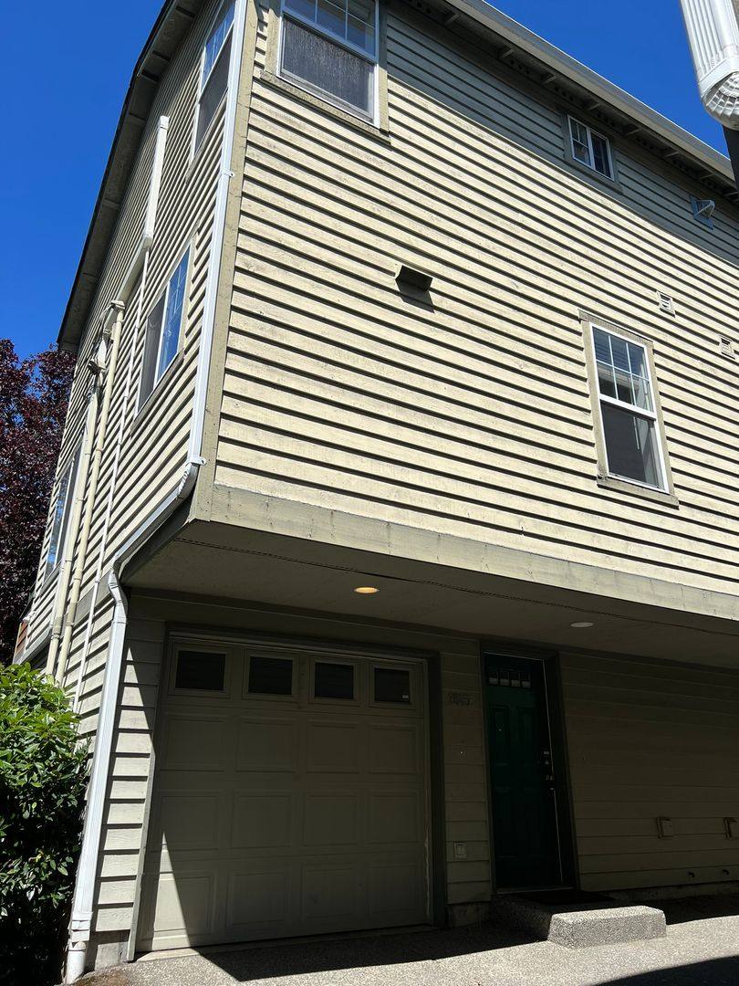 Townhouse for rent at 2645 B NW 57th St, Seattle, WA 98107