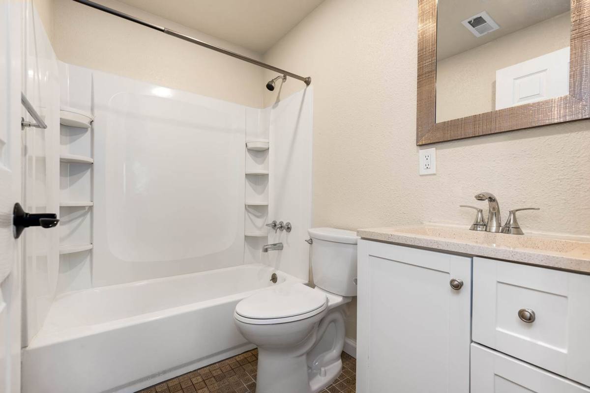 House for rent at 18011 NE 156th St, Woodinville, WA 98072