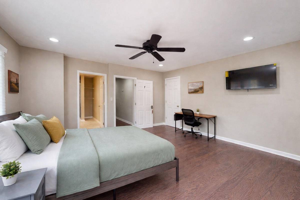 House for rent at 3302 McAfee Rd, Decatur, GA 30032