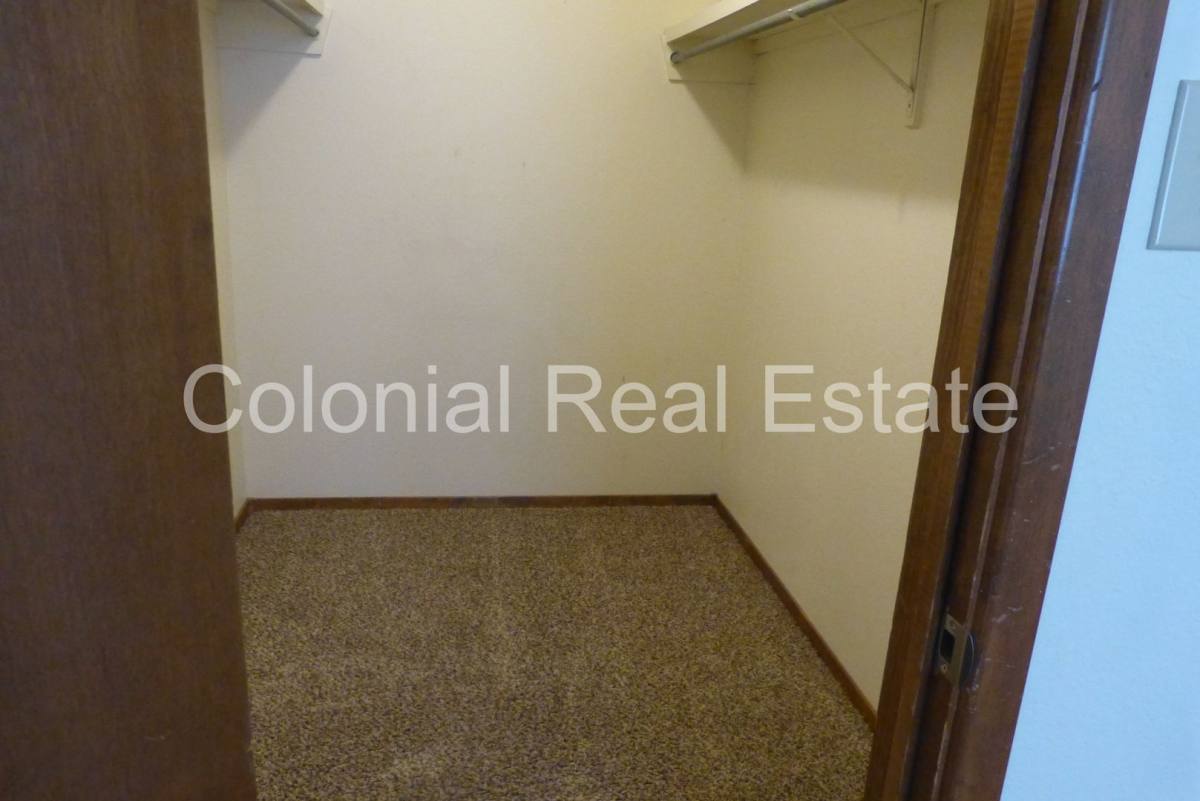 Apartment for rent at 813 Laurelwood, Clovis, NM 88101