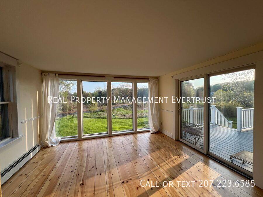 Apartment for rent at 1 Summer St #4, Freeport, ME 04032