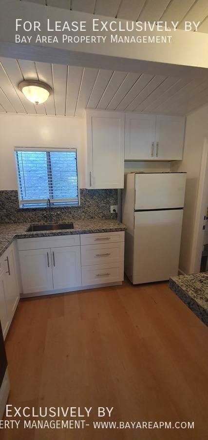 Apartment for rent at 2846 Blenheim Ave, Redwood City, CA 94063