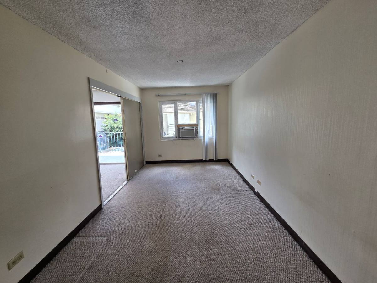 Apartment for rent at 2170 Kuhio Ave, Honolulu, HI 96815