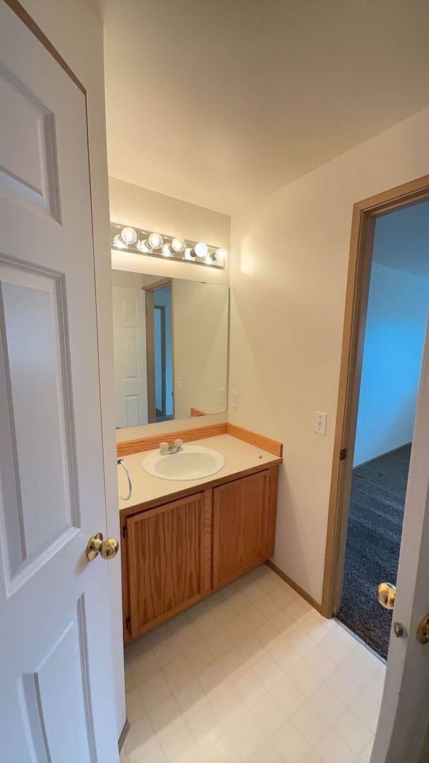 Townhouse for rent at 527 529 Alexander St, Sedro Woolley, WA 98284