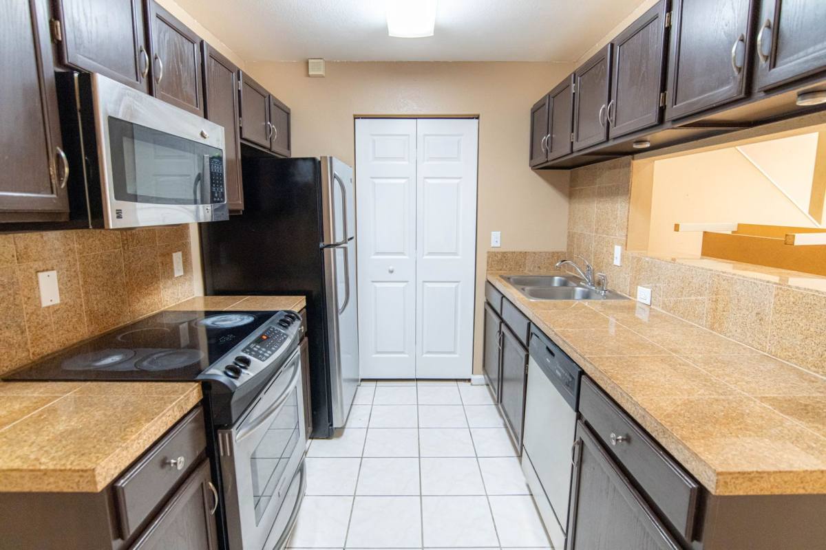 Townhouse for rent at 2186 Timberwood Circle N, Tallahassee, FL 32304
