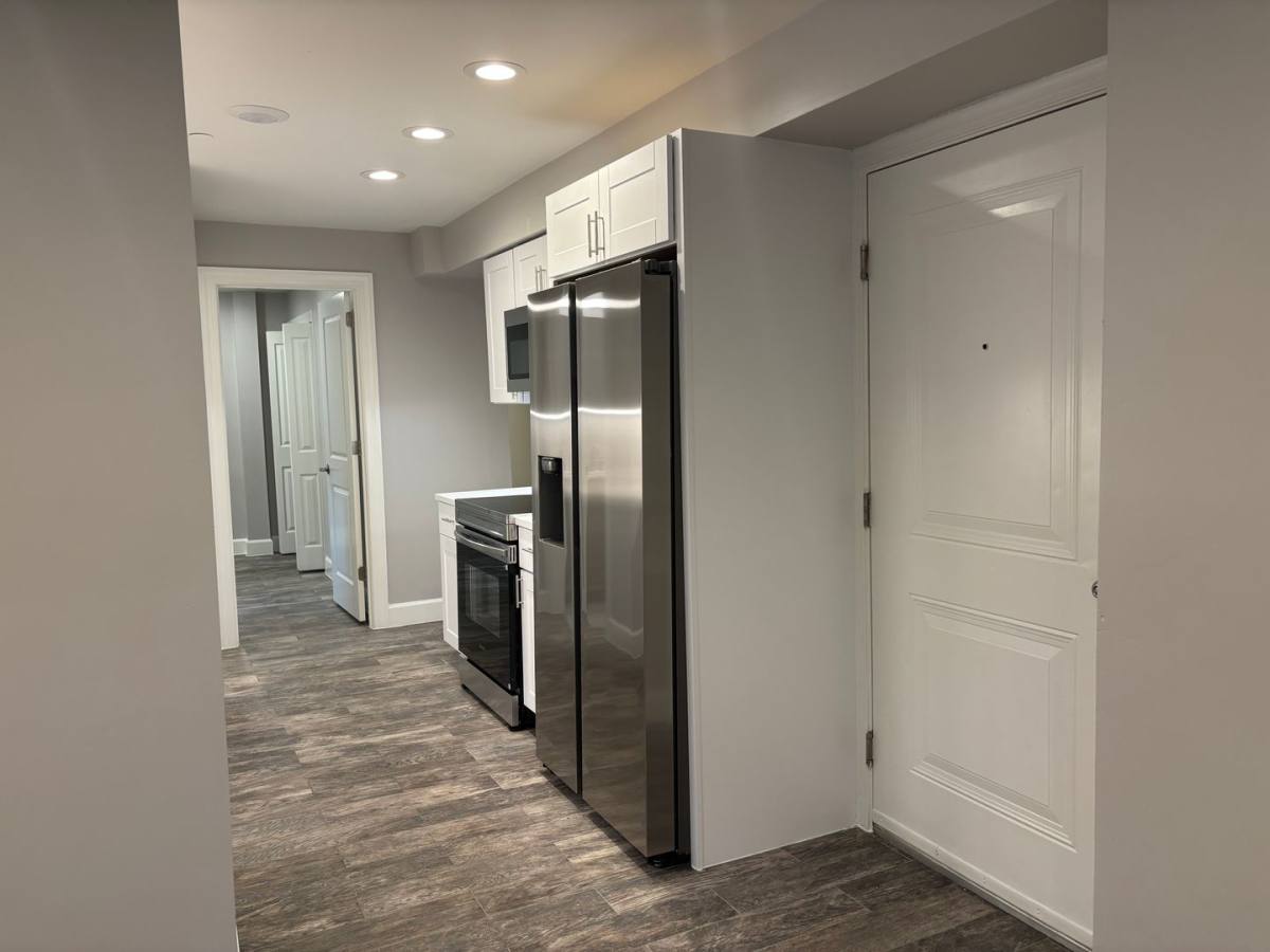 Apartment for rent at 1749 T St NW, Washington, DC 20009