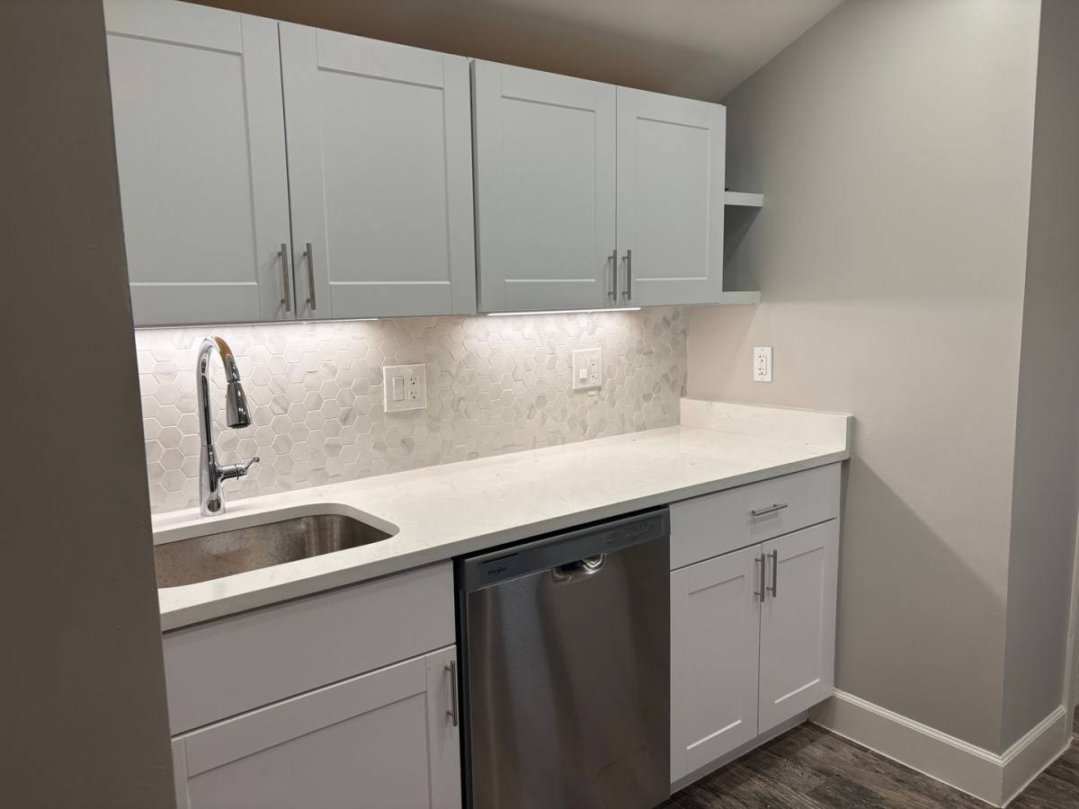 Apartment for rent at 1749 T St NW, Washington, DC 20009