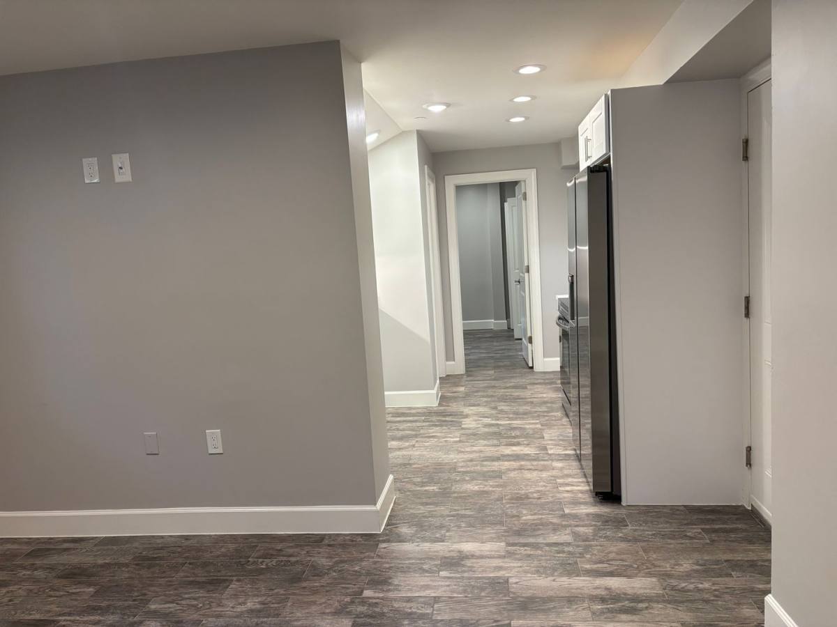 Apartment for rent at 1749 T St NW, Washington, DC 20009