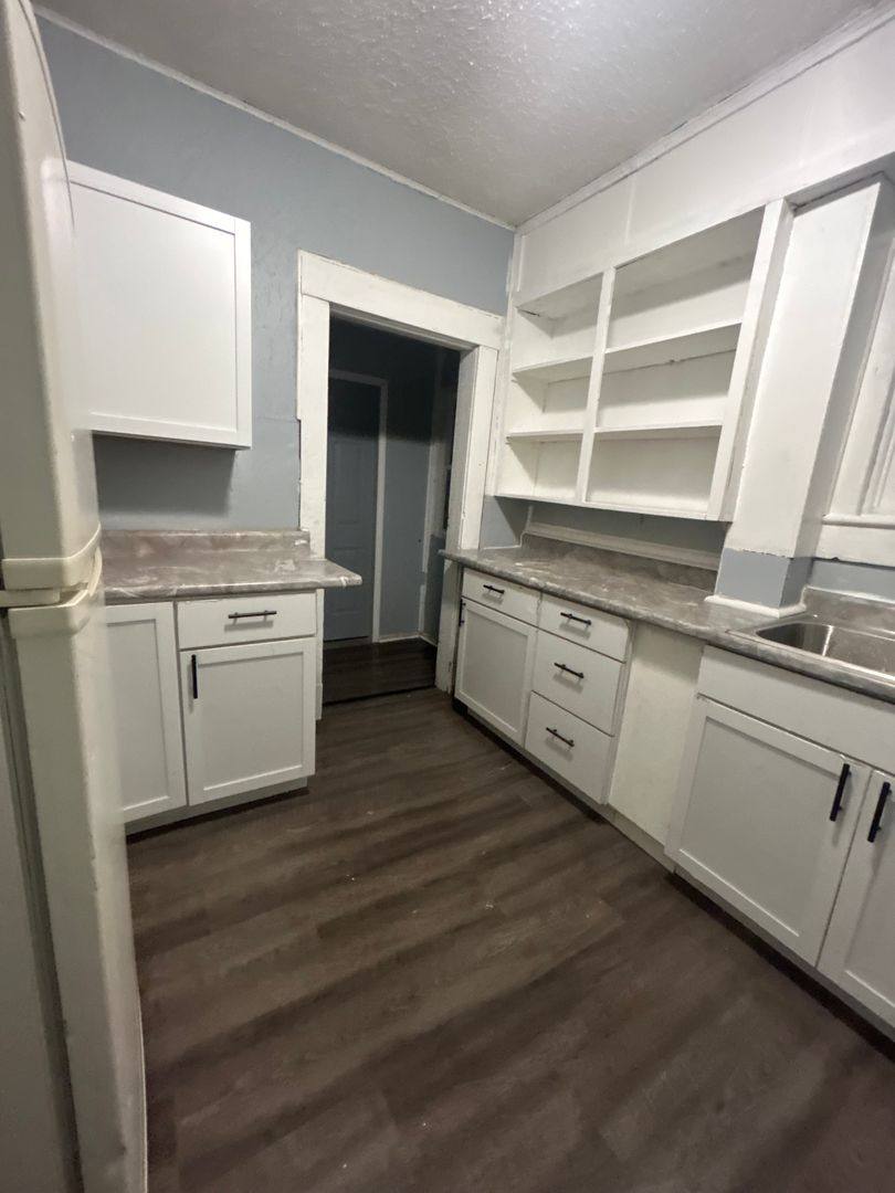 House for rent at 614 N Michigan St, Elkhart, IN 46516