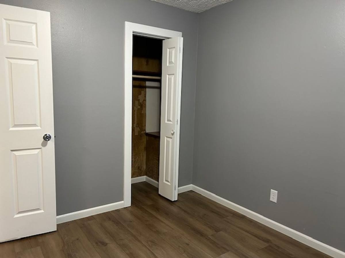 Apartment for rent at 111 N Smithville Rd, Dayton, OH 45403