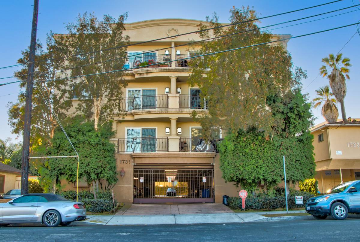 Apartment for rent at 1731 Corinth Ave, Los Angeles, CA 90025