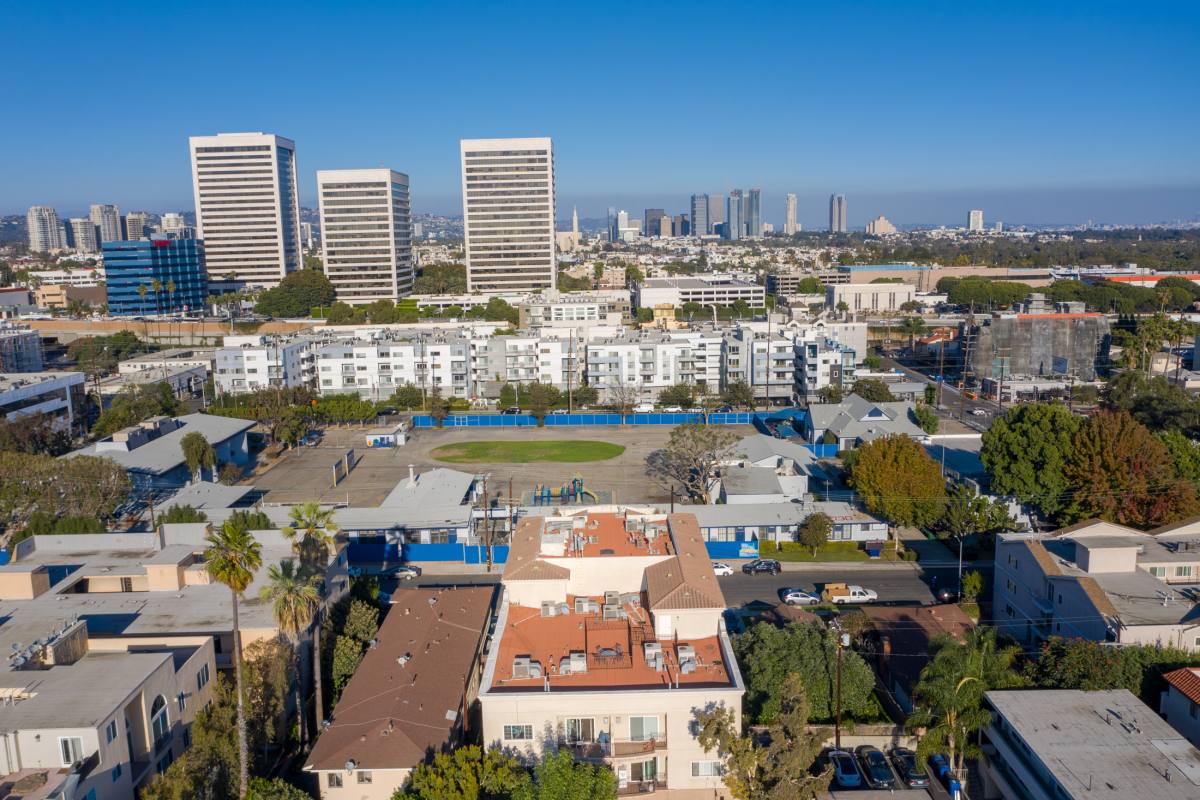 Apartment for rent at 1731 Corinth Ave, Los Angeles, CA 90025