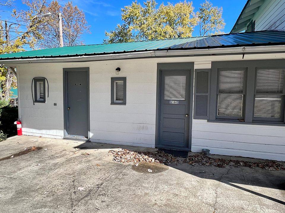 Apartment for rent at 920 Greenville Highway 18A #18A, Hendersonville, NC 28792