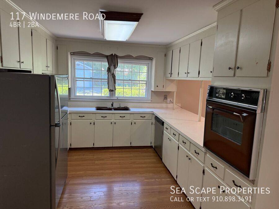 House for rent at 117 Windemere Rd, Wilmington, NC 28405