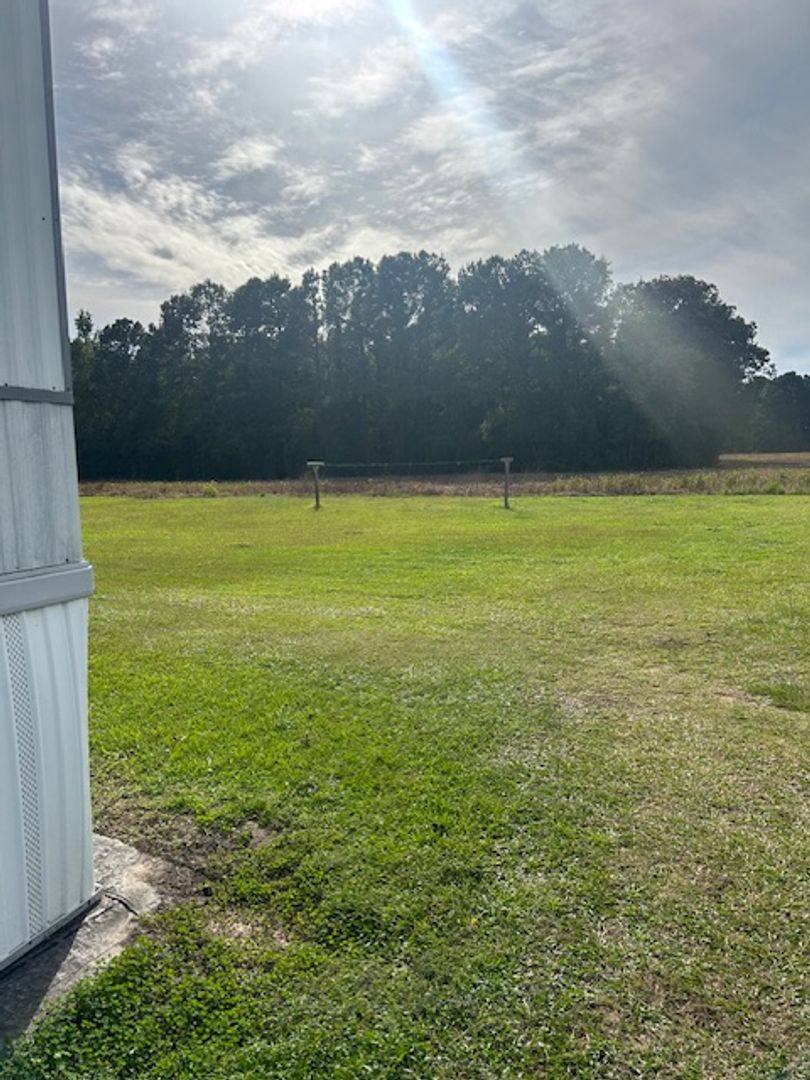 House for rent at 14850 Nc Highway 72 E, Orrum, NC 28369
