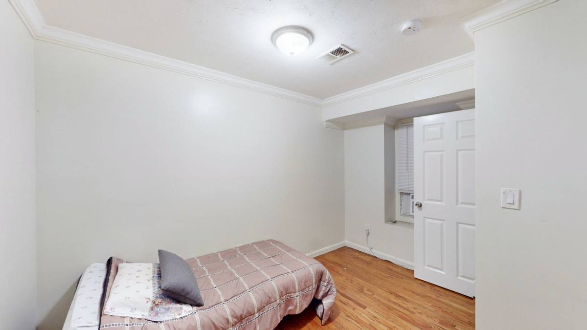 House for rent at 714 Shawmut Ave #2, Roxbury, MA 02119