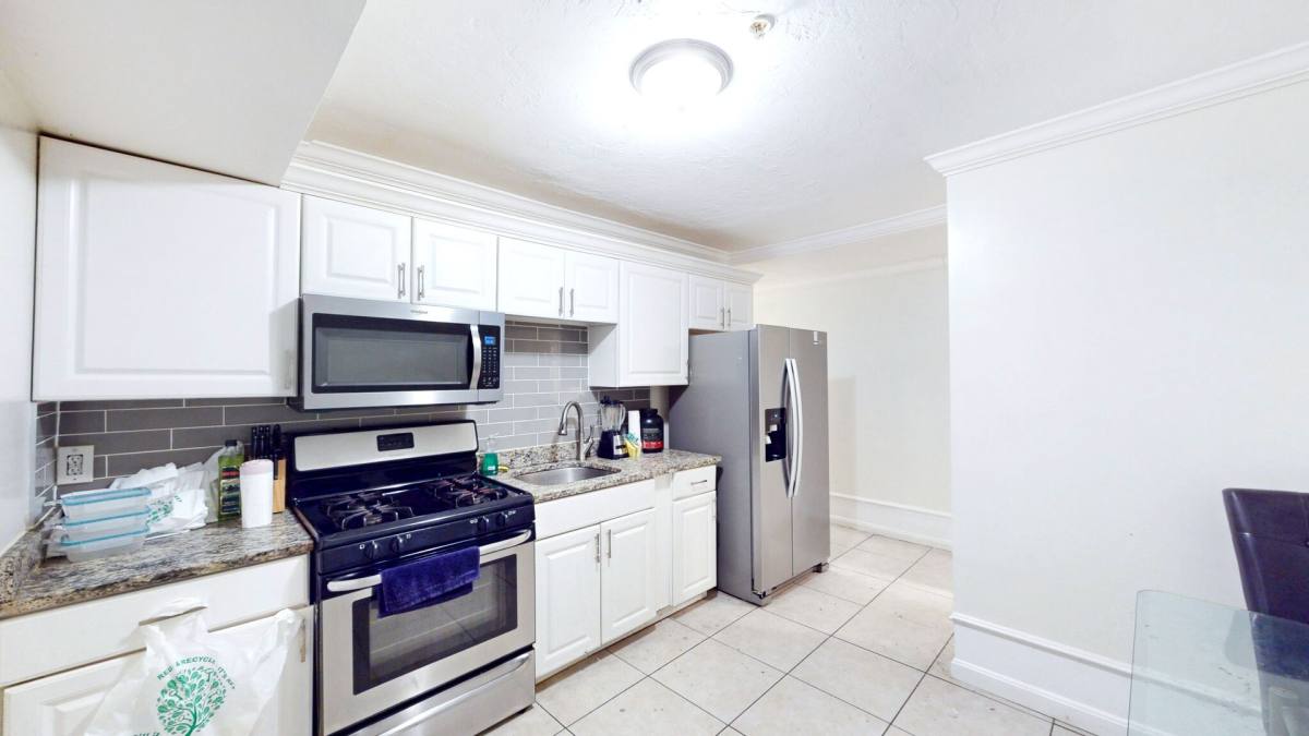 House for rent at 714 Shawmut Ave #2, Roxbury, MA 02119