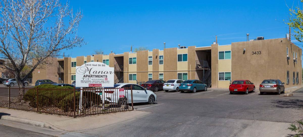 Apartment for rent at 3433 Vail Ave SE, Albuquerque, NM 87106