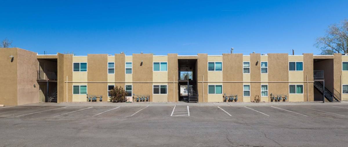 Apartment for rent at 3433 Vail Ave SE, Albuquerque, NM 87106