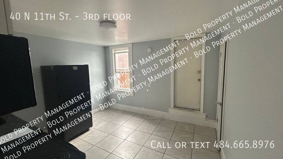 Apartment for rent at 40 N 11th St - 3rd Floor, Reading, PA 19604